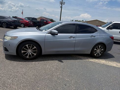 Used 2015 Acura TLX w/ Technology Package FWD image 4