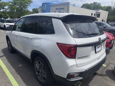 Certified 2023 Honda Passport EX-L image 4
