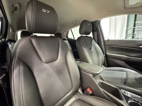 Used 2024 Buick Encore GX Sport Touring w/ Comfort Package image 30