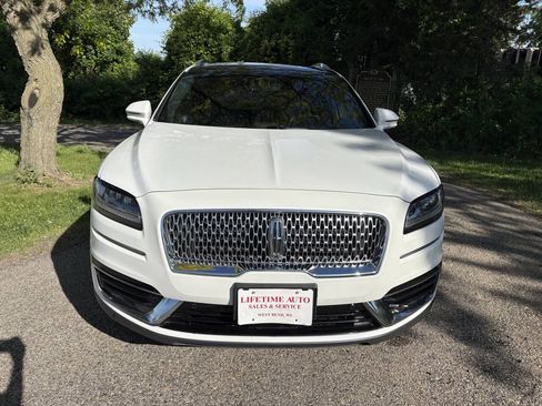 Used 2020 Lincoln Nautilus Reserve w/ Equipment Group 201A AWD/4WD image 8