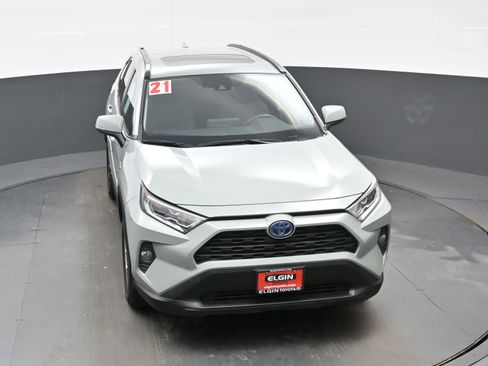 Used 2021 Toyota RAV4 XLE w/ Convenience Package image 35