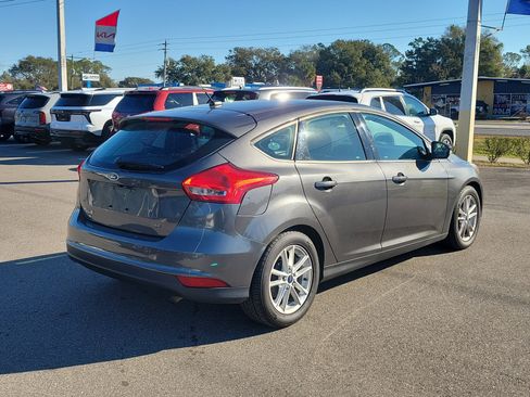 Used 2016 Ford Focus SE image 6