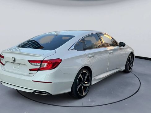 Used 2019 Honda Accord Sport image 5