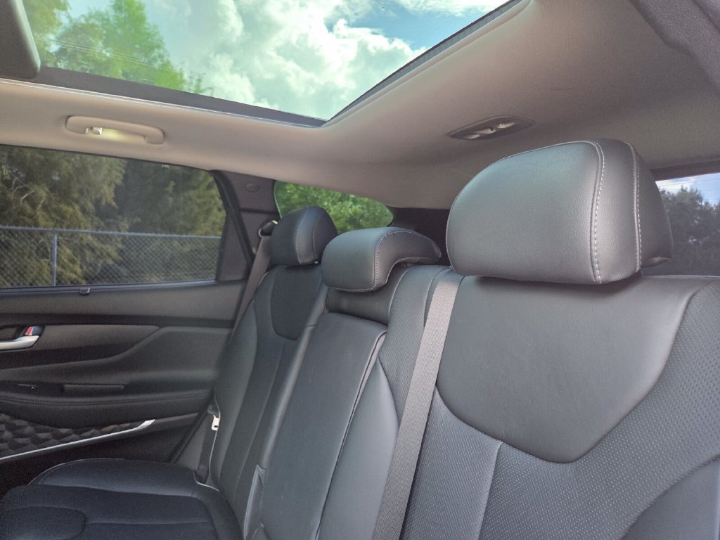 Used 2022 Hyundai Santa Fe SEL w/ Convenience + Premium Package AWD/4WD image 21
