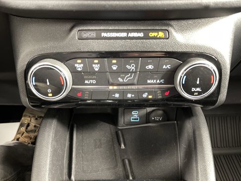 Used 2022 Ford Escape SEL w/ Technology Package image 24