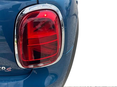 Used 2023 MINI Cooper S w/ Signature Upholstery Package FWD image 30