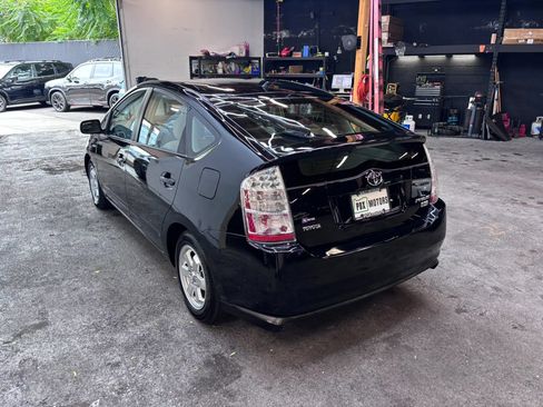 Used 2007 Toyota Prius FWD image 4