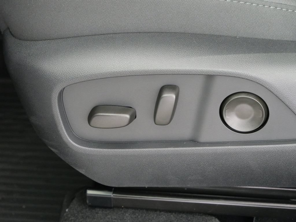 New 2027 GMC Terrain Denali w/ LPO, Floor Liner Package AWD/4WD image 14