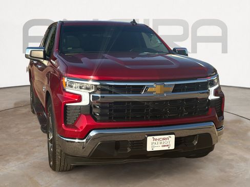 Used 2024 Chevrolet Silverado 1500 LT w/ Protection Package RWD image 4