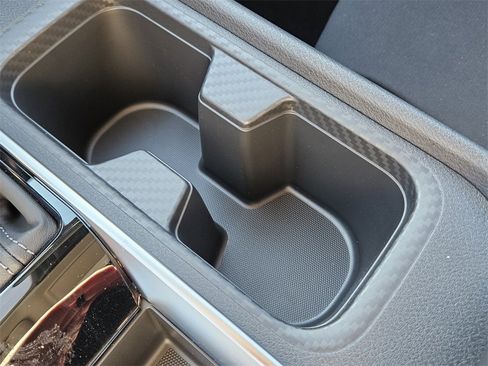 New 2025 Nissan Sentra SV image 21