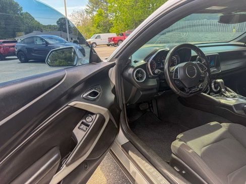 Used 2017 Chevrolet Camaro LT w/ RS Package RWD image 10