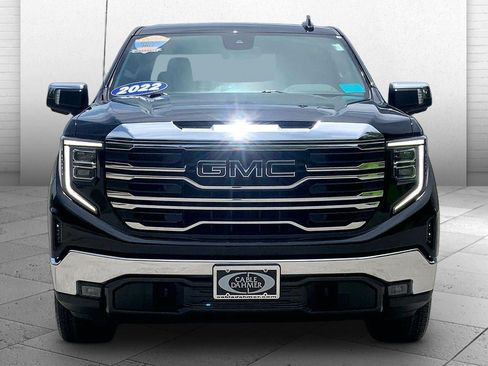 Used 2022 GMC Sierra 1500 SLT w/ SLT Premium Package AWD/4WD image 2