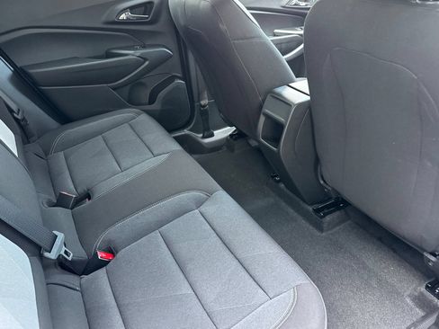 Used 2026 Chevrolet Trax LS FWD image 18