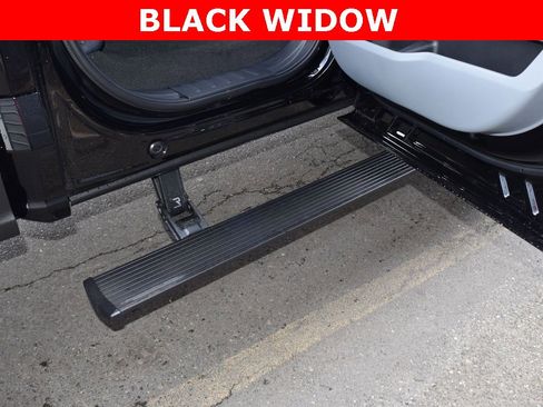 New 2025 Ford F250 XLT w/ Black Appearance Package image 21