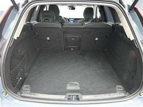Certified 2023 Volvo XC60 B5 Ultimate image 25