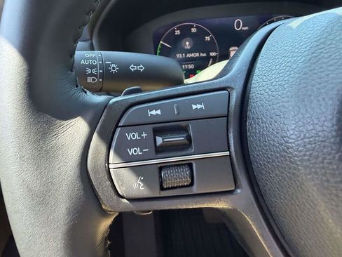 Used 2025 Honda Accord EX-L image 34