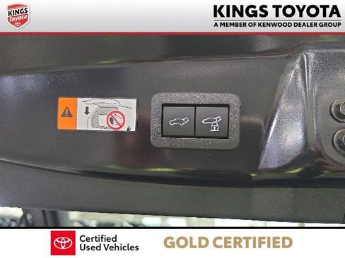 Certified 2024 Toyota Prius Prime Premium w/ Advanced Technology Package FWD image 12
