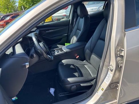 Used 2024 MAZDA MAZDA3 s FWD image 13