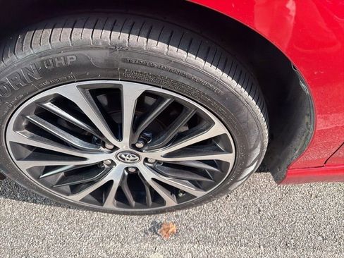 Used 2019 Toyota Camry SE image 23