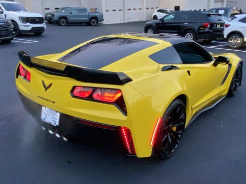 Used 2017 Chevrolet Corvette Z06 w/ Z07 Performance Package image 24