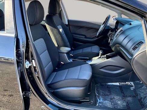 Used 2016 Kia Forte EX FWD image 17