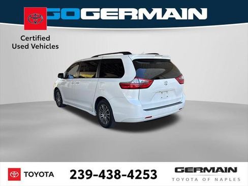 Certified 2020 Toyota Sienna XLE image 4
