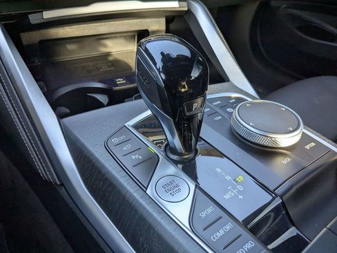 Used 2023 BMW 440i xDrive Convertible w/ Premium Package image 23