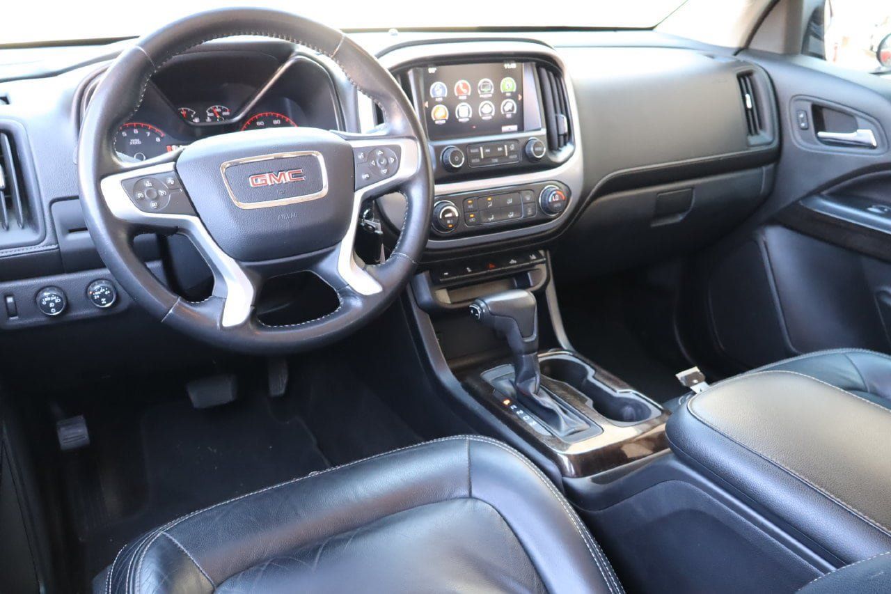Used 2016 GMC Canyon SLE w/ SLE Convenience Package AWD/4WD image 4