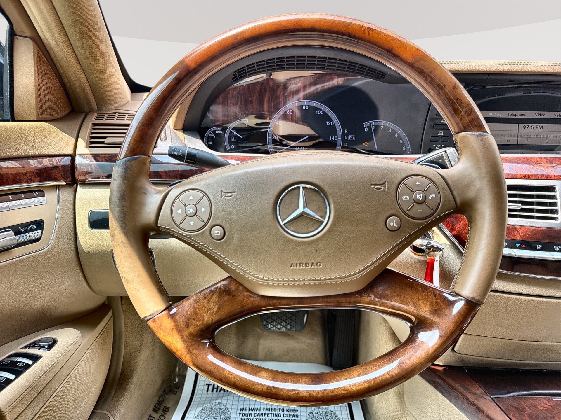 Used 2010 Mercedes-Benz S 550 image 11