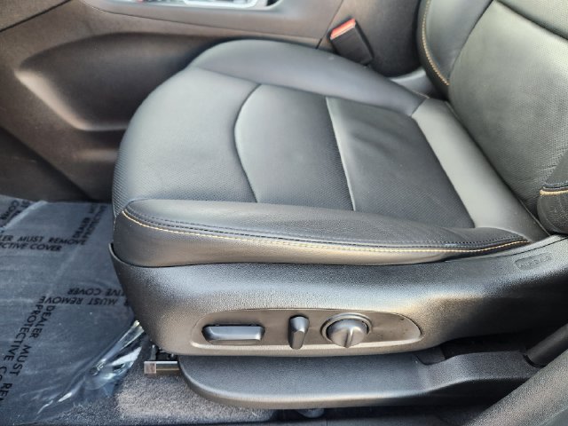 Used 2021 Chevrolet Equinox Premier FWD image 25