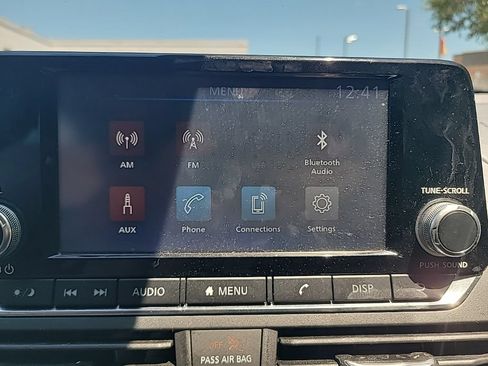 Used 2023 Nissan Altima 2.5 S FWD image 9