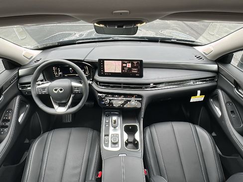 New 2026 INFINITI QX60 Luxe w/ Cargo Package image 12