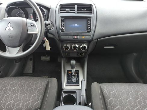 Used 2023 Mitsubishi Outlander Sport ES image 22