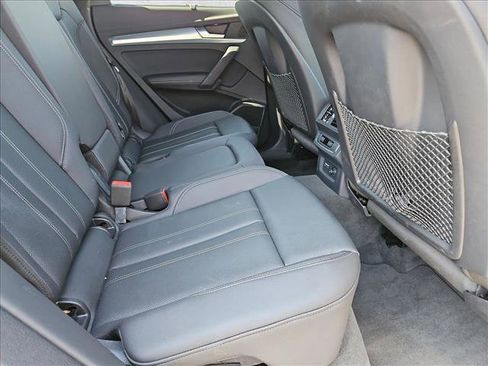 Certified 2025 Audi Q5 2.0T Premium Plus w/ Premium Plus Package image 22