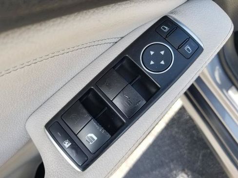 Used 2015 Mercedes-Benz GLA 250 4MATIC image 7