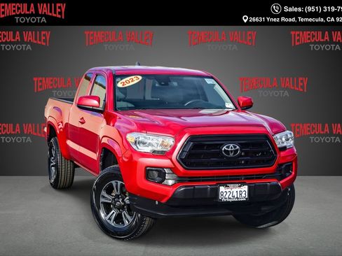 Used 2023 Toyota Tacoma SR image 1