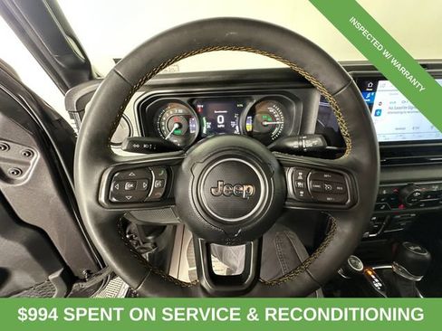 Used 2024 Jeep Wrangler Unlimited w/ Convenience Group AWD/4WD image 23