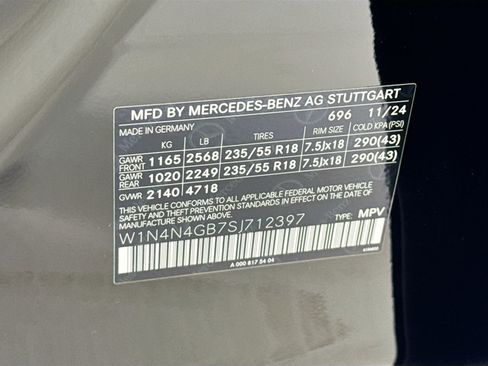 Used 2025 Mercedes-Benz GLA 250 image 31