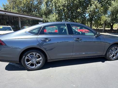 New 2026 Honda Accord EX-L image 3