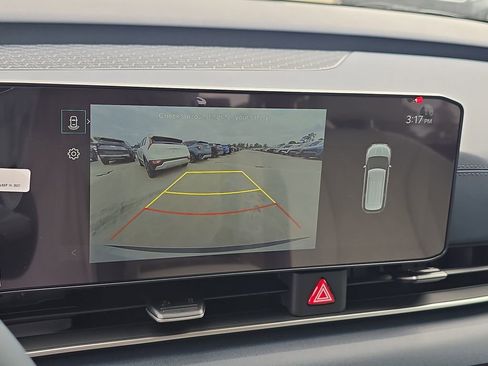 New 2026 Kia Carnival EX FWD image 25