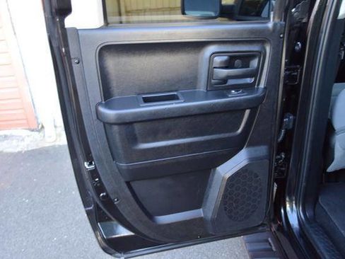 Used 2015 RAM 1500 Express w/ Black Ram 1500 Express Group AWD/4WD image 41
