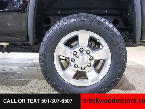 Used 2015 GMC Sierra 2500 Denali w/ Duramax Plus Package AWD/4WD image 37