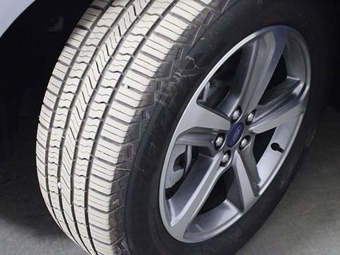 Used 2022 Ford Edge SEL w/ Convenience Package image 40