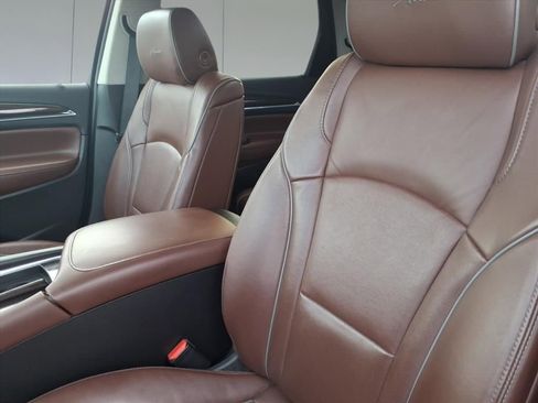 Used 2021 Buick Enclave Avenir w/ LPO, Floor Liner Package image 13