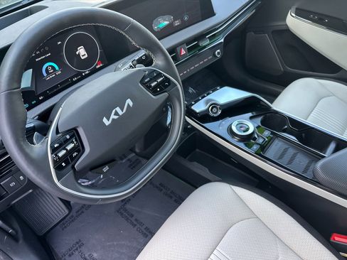 Certified 2024 Kia EV6 GT-Line w/ GT-Line White Seat Package image 10