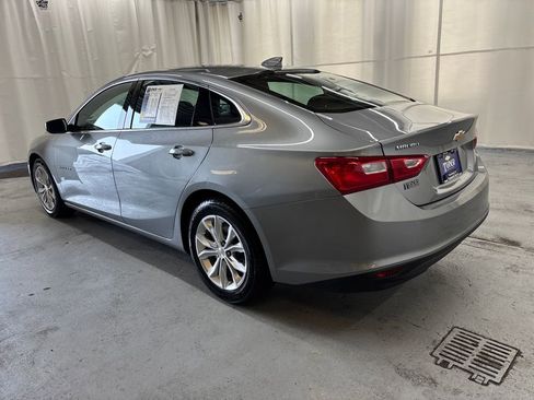 Used 2023 Chevrolet Malibu LT image 3