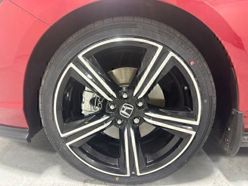 Used 2023 Honda Accord Sport image 11
