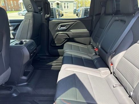 Used 2024 Chevrolet Silverado EV RST AWD/4WD image 17