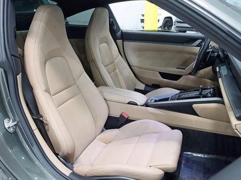 Used 2020 Porsche 911 Carrera S image 32