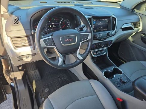 Used 2022 GMC Terrain SLT w/ Infotainment Package II image 15